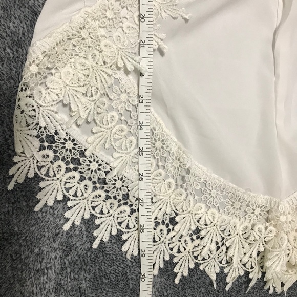 🤍 WHITE BOHO CHIC ROMPER SHORTS 🤍 - Picture 12 of 13